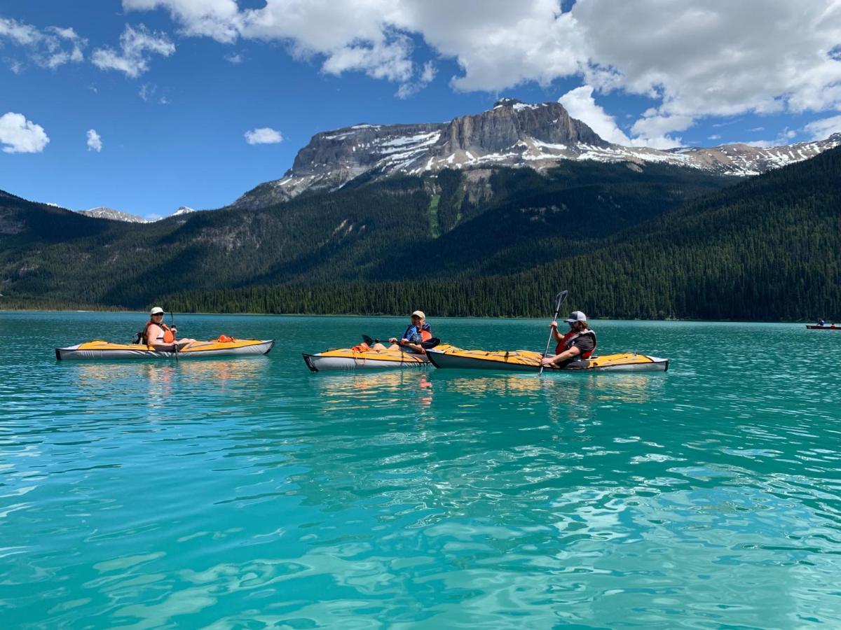 Vagabond Lodge At Kicking Horse Golden Luaran gambar
